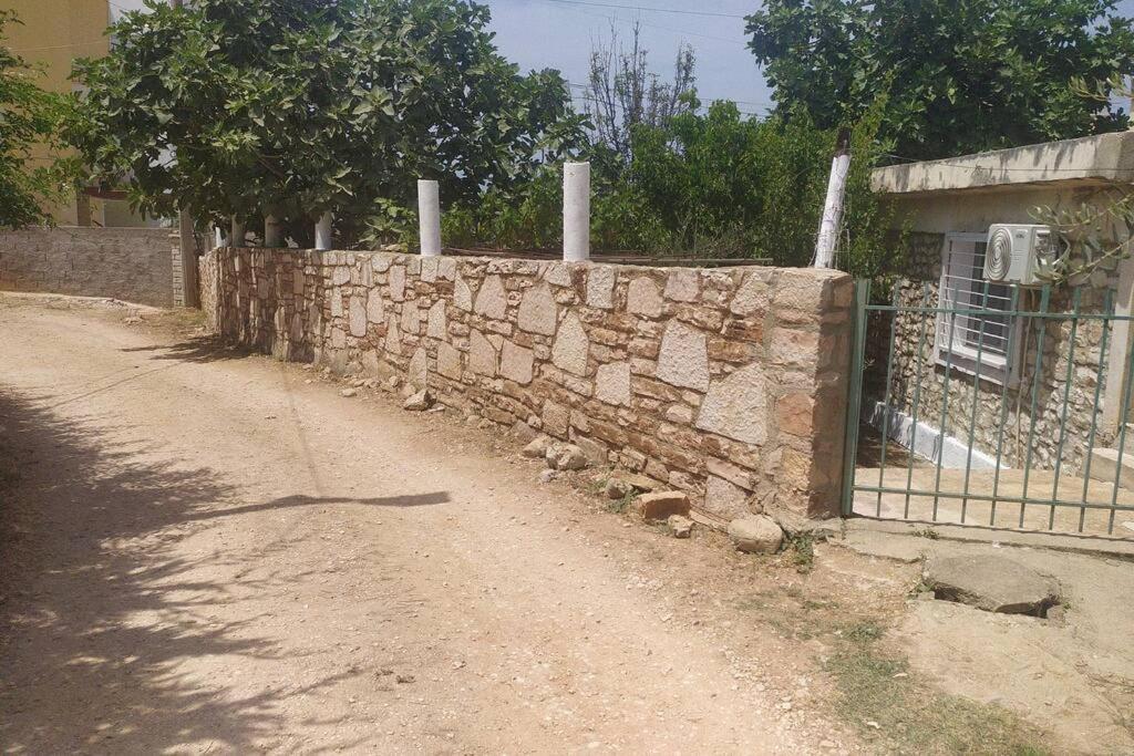 λευκό σπίτι *